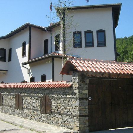 Khrabrino Комплекс Водопада酒店 外观 照片